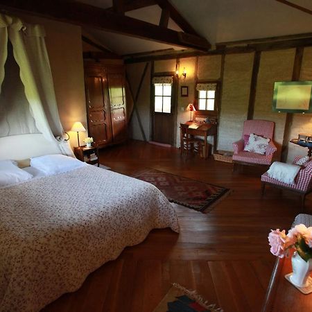 Château de Mayragues Castelnau-de-Montmiral Extérieur photo